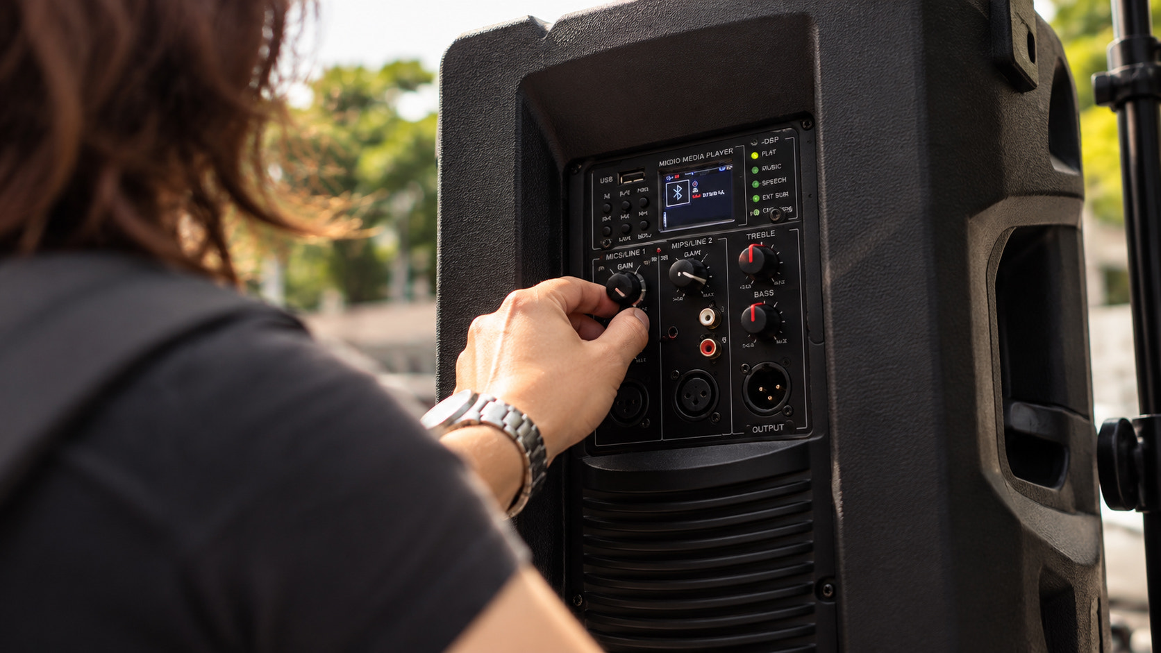 Adjusting a speaker